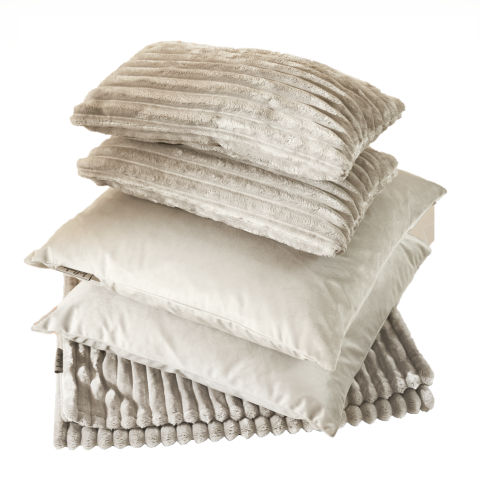 Set aus Decke und Kissen